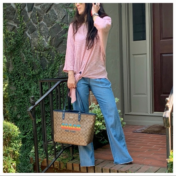 Chic coach reversible tote bag - Picture 5 of 7